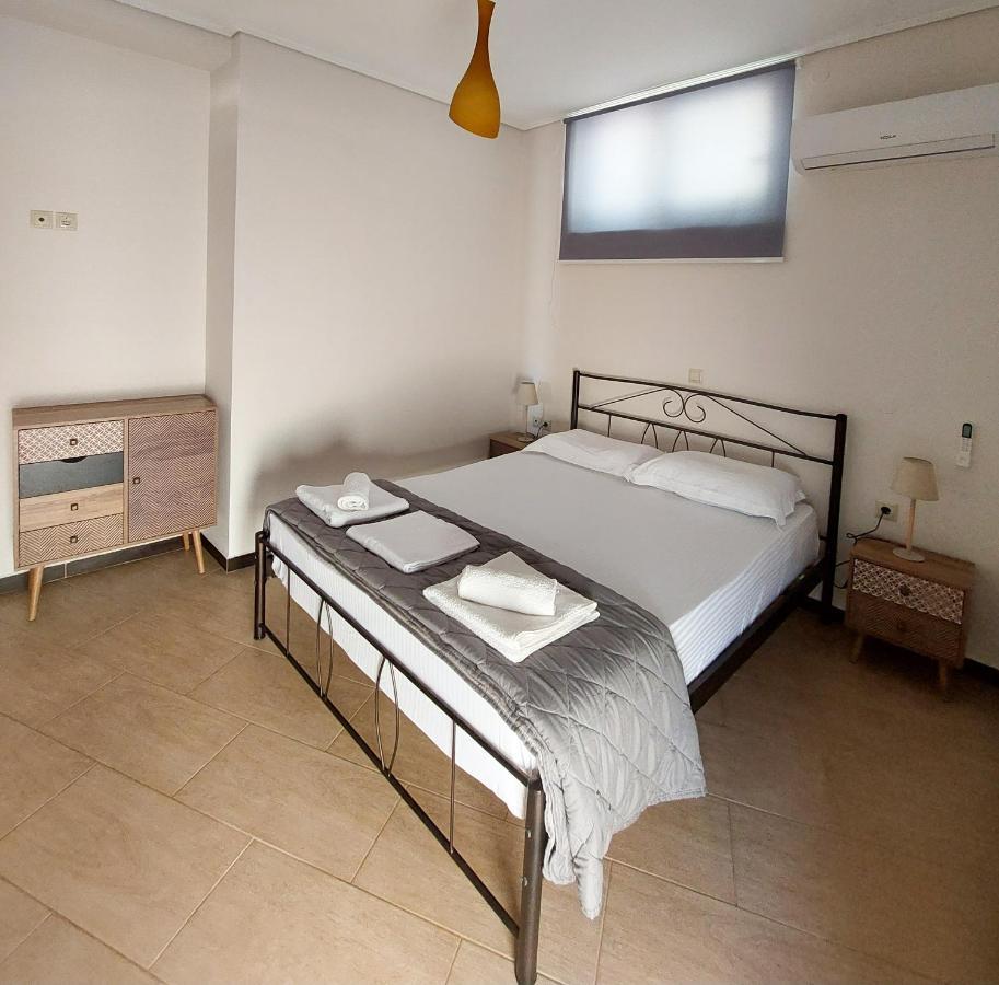 Golden Sunrise Apartment Gythio Exterior photo